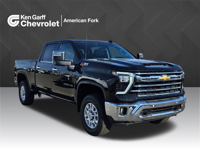 2025 Chevrolet Silverado 3500HD LTZ