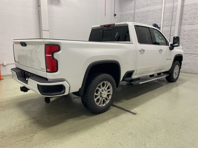 2025 Chevrolet Silverado 3500HD LTZ