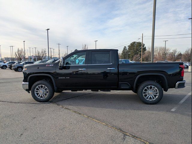 2025 Chevrolet Silverado 3500HD LTZ