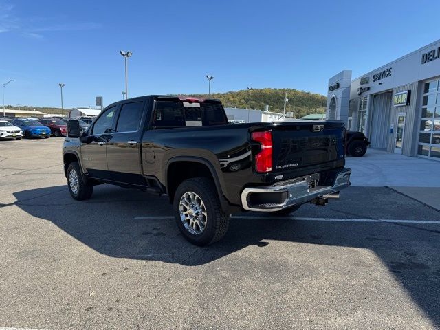 2025 Chevrolet Silverado 3500HD LTZ