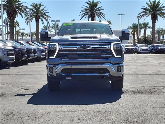 2025 Chevrolet Silverado 3500HD LTZ