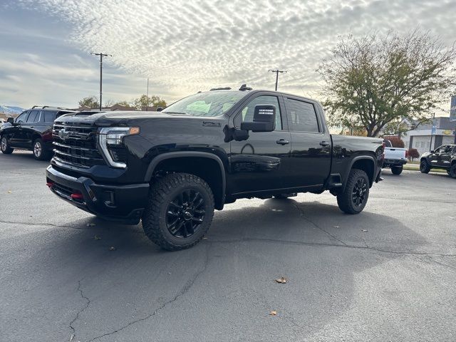 2025 Chevrolet Silverado 3500HD LTZ