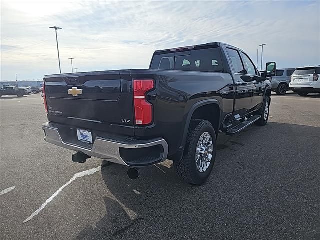 2025 Chevrolet Silverado 3500HD LTZ