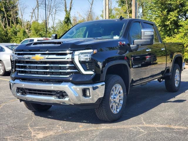 2025 Chevrolet Silverado 3500HD LTZ