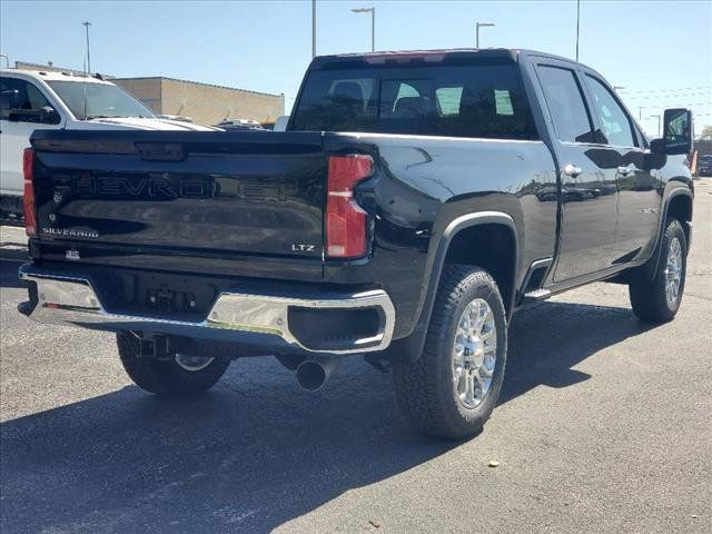 2025 Chevrolet Silverado 3500HD LTZ