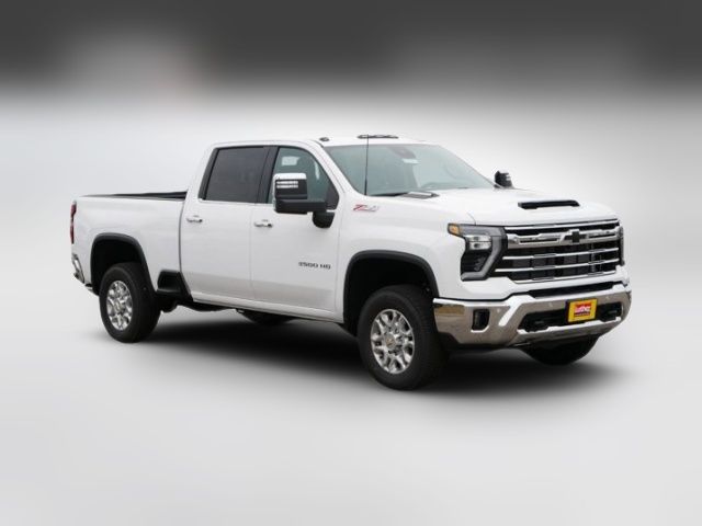 2025 Chevrolet Silverado 3500HD LTZ