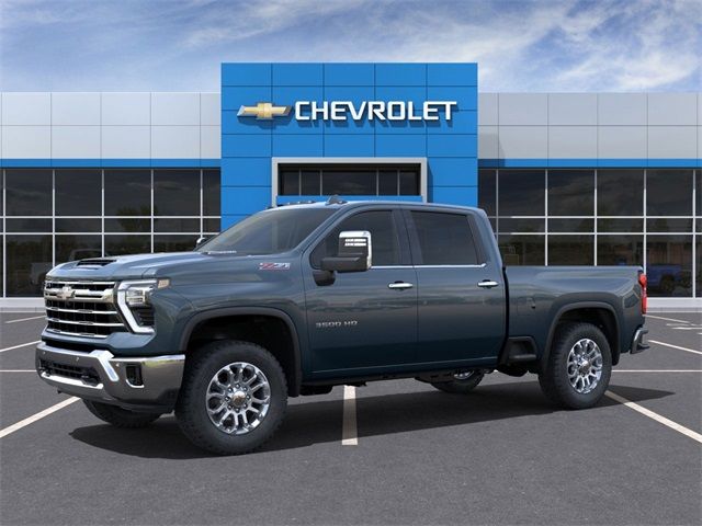 2025 Chevrolet Silverado 3500HD LTZ