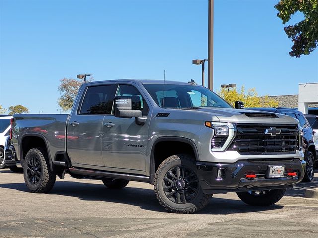 2025 Chevrolet Silverado 3500HD LTZ