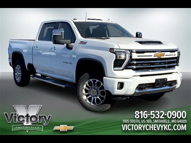 2025 Chevrolet Silverado 3500HD LTZ