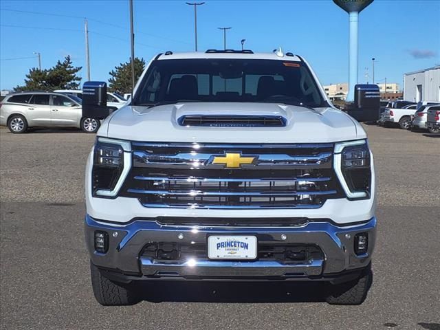 2025 Chevrolet Silverado 3500HD LTZ