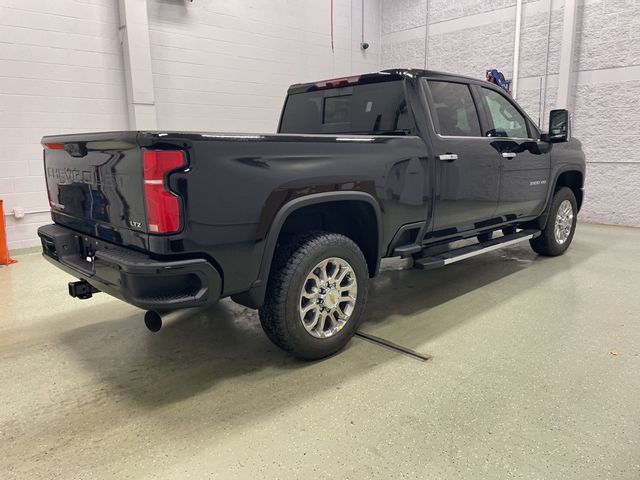 2025 Chevrolet Silverado 3500HD LTZ