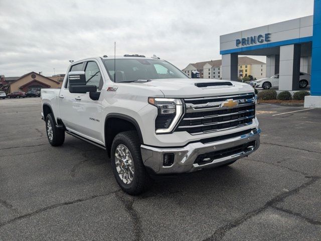 2025 Chevrolet Silverado 3500HD LTZ