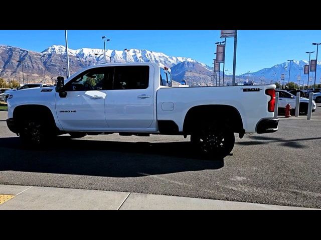 2025 Chevrolet Silverado 3500HD LTZ