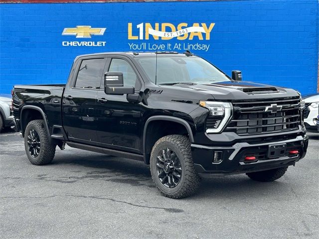 2025 Chevrolet Silverado 3500HD LTZ