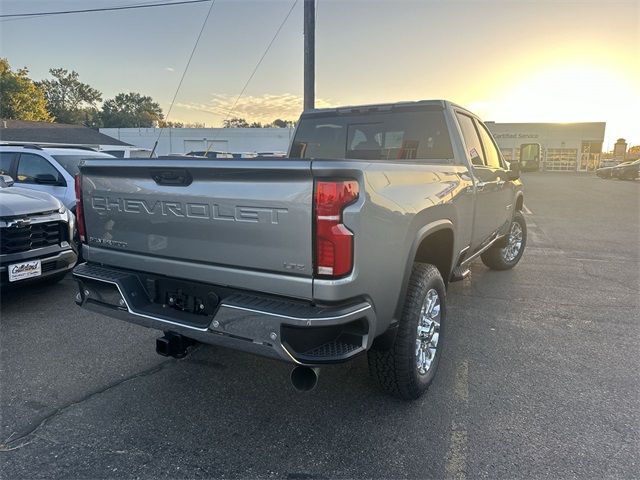 2025 Chevrolet Silverado 3500HD LTZ