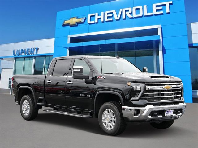 2025 Chevrolet Silverado 3500HD LTZ