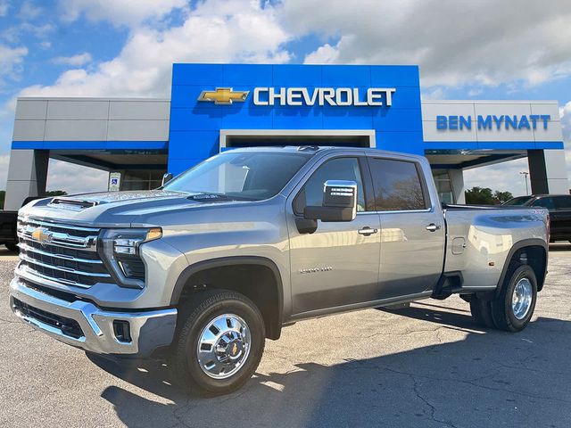 2025 Chevrolet Silverado 3500HD LTZ