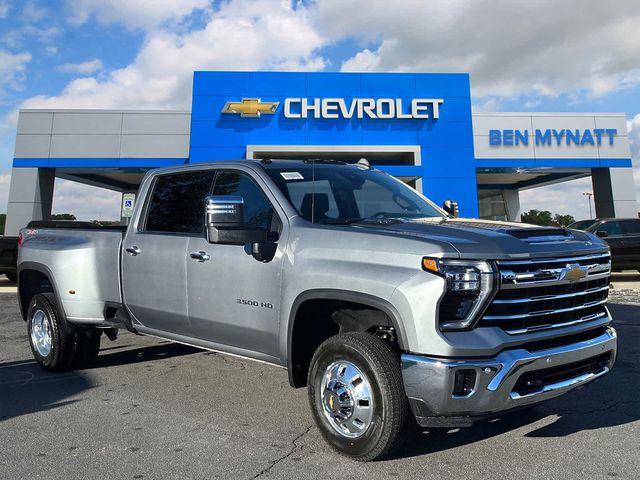 2025 Chevrolet Silverado 3500HD LTZ