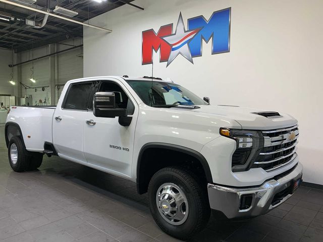 2025 Chevrolet Silverado 3500HD LTZ