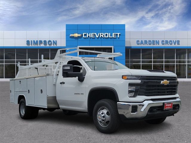 2025 Chevrolet Silverado 3500HD Work Truck