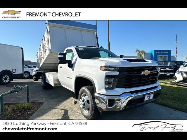 2025 Chevrolet Silverado 3500HD Work Truck