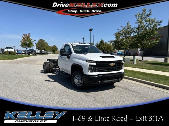 2025 Chevrolet Silverado 3500HD Work Truck