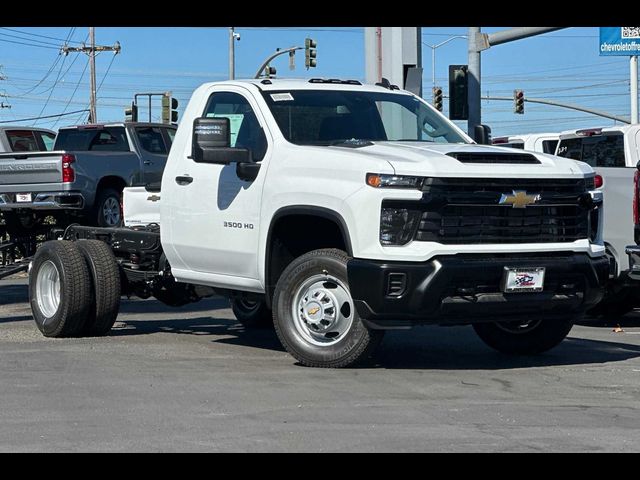 2025 Chevrolet Silverado 3500HD Work Truck