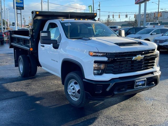 2025 Chevrolet Silverado 3500HD Work Truck