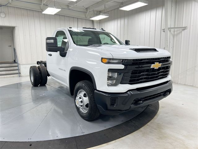 2025 Chevrolet Silverado 3500HD Work Truck