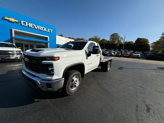 2025 Chevrolet Silverado 3500HD Work Truck