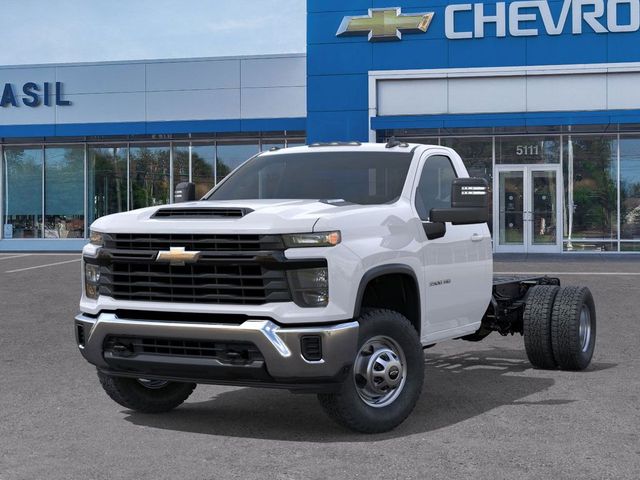 2025 Chevrolet Silverado 3500HD Work Truck