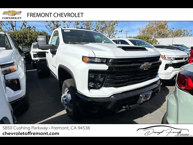 2025 Chevrolet Silverado 3500HD Work Truck