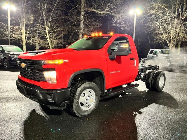 2025 Chevrolet Silverado 3500HD Work Truck