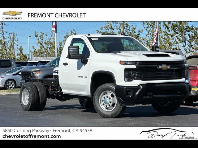 2025 Chevrolet Silverado 3500HD Work Truck