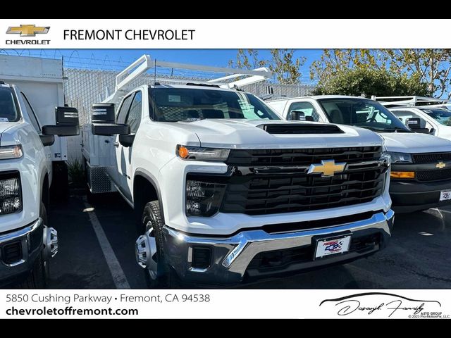 2025 Chevrolet Silverado 3500HD Work Truck