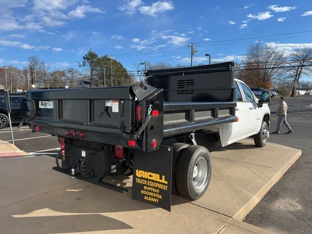 2025 Chevrolet Silverado 3500HD Work Truck