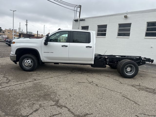 2025 Chevrolet Silverado 3500HD Work Truck