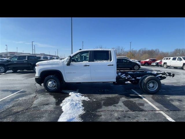 2025 Chevrolet Silverado 3500HD Work Truck