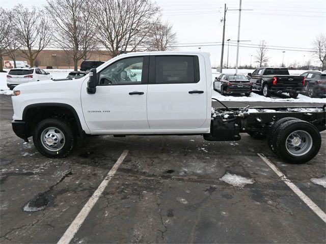 2025 Chevrolet Silverado 3500HD Work Truck