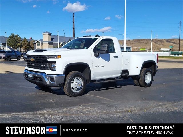 2025 Chevrolet Silverado 3500HD Work Truck