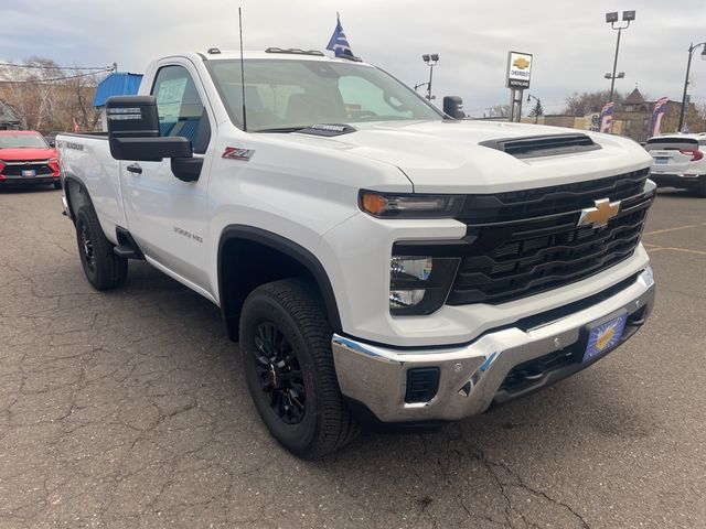 2025 Chevrolet Silverado 3500HD Work Truck