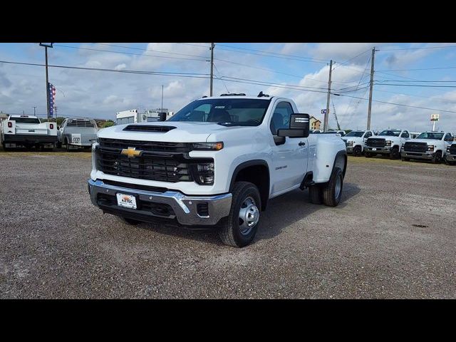 2025 Chevrolet Silverado 3500HD Work Truck