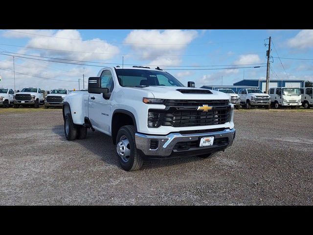 2025 Chevrolet Silverado 3500HD Work Truck