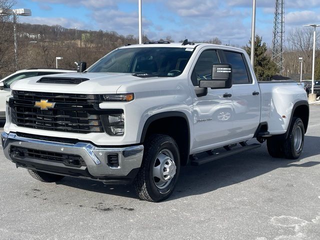 2025 Chevrolet Silverado 3500HD Work Truck