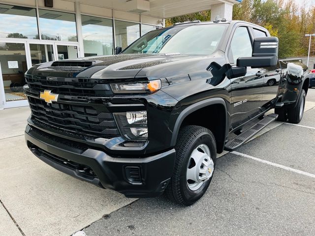 2025 Chevrolet Silverado 3500HD Work Truck