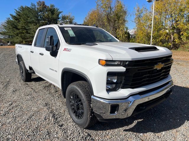 2025 Chevrolet Silverado 3500HD Work Truck