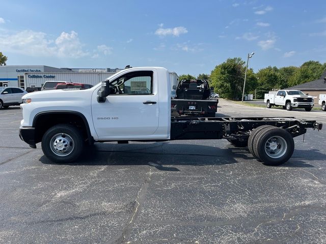 2025 Chevrolet Silverado 3500HD Work Truck