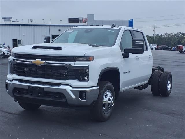 2025 Chevrolet Silverado 3500HD LT