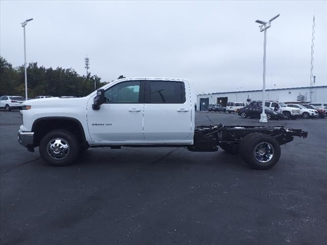 2025 Chevrolet Silverado 3500HD LT