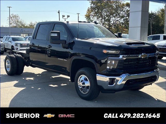 2025 Chevrolet Silverado 3500HD LT